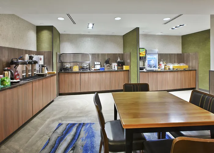Fairfield Inn & Suites By Marriott Milwaukee Downtown